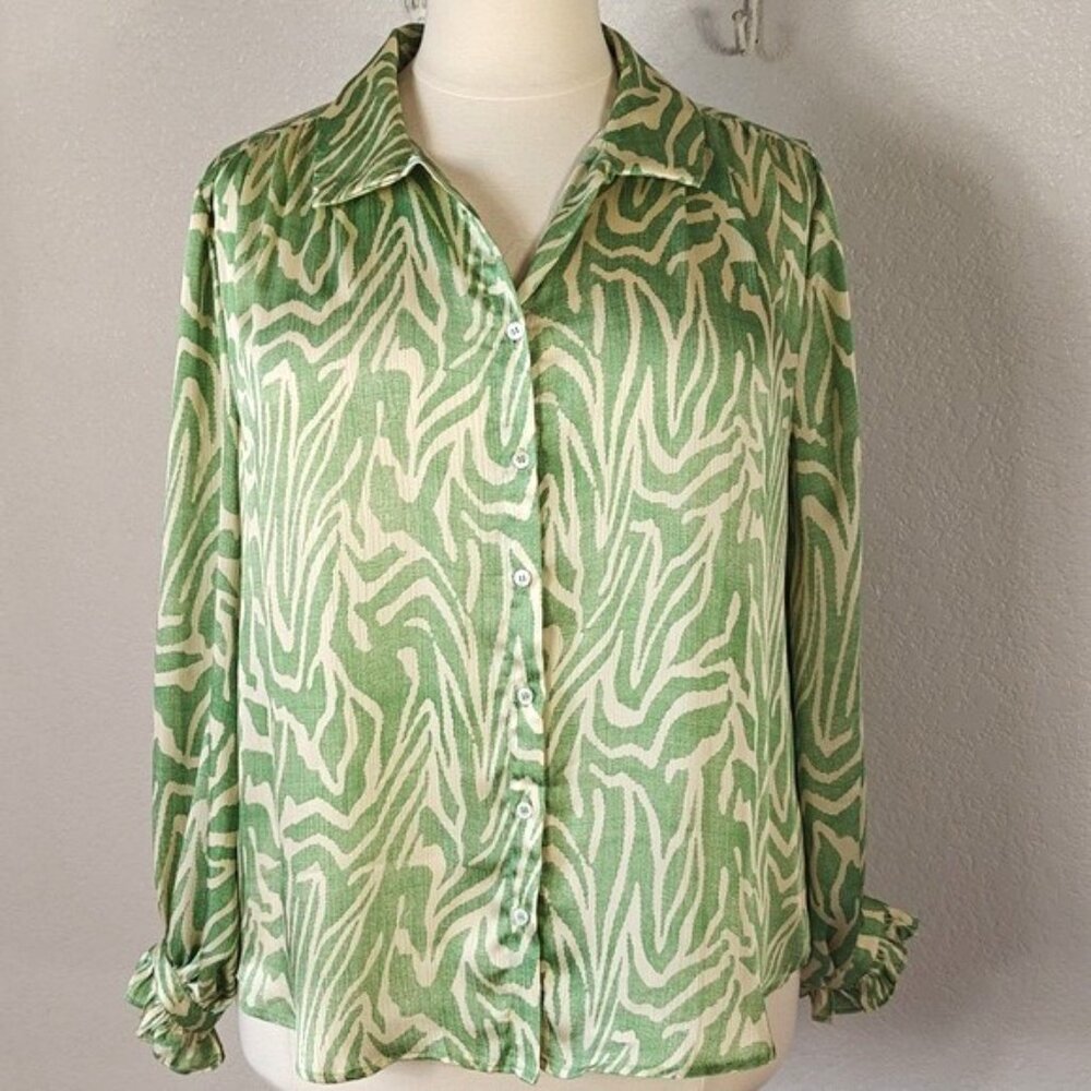 Vince Camuto 2X Button Down Shirt Wild Zebra Print Satin - Picture 3 of 7